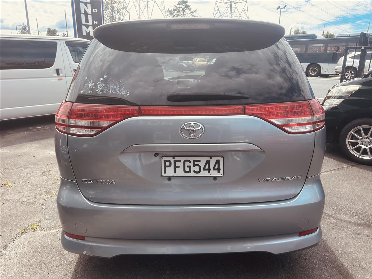 2007 Toyota Estima AERAS V6 Van Automatic, 7 seats, Petrol, 3,500 cc, 187,500 km