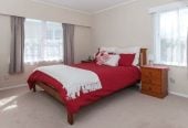 For rent, Newly carpeted 3 beds 1 bath main house with garage in the front, available 27th July, 59 La Trobe Street, Pakuranga, Auckland