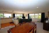 For rent, No smokers, MACLEANS ZONE & Swimming Pool Includes, 4 beds 2 baths house with standalone double garage, available 14th September, 28 Haseler Crescent, Mellons Bay, Auckland