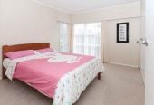 For rent, Newly carpeted 3 beds 1 bath main house with garage in the front, available 27th July, 59 La Trobe Street, Pakuranga, Auckland