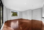 Grand Family Living on 806m² in Dannemora, 280m2 6 beds 3 baths house with double garage, Botany Downs Secondary College zone, 15 Kilkenny Drive East Tamaki Heights, Auckland