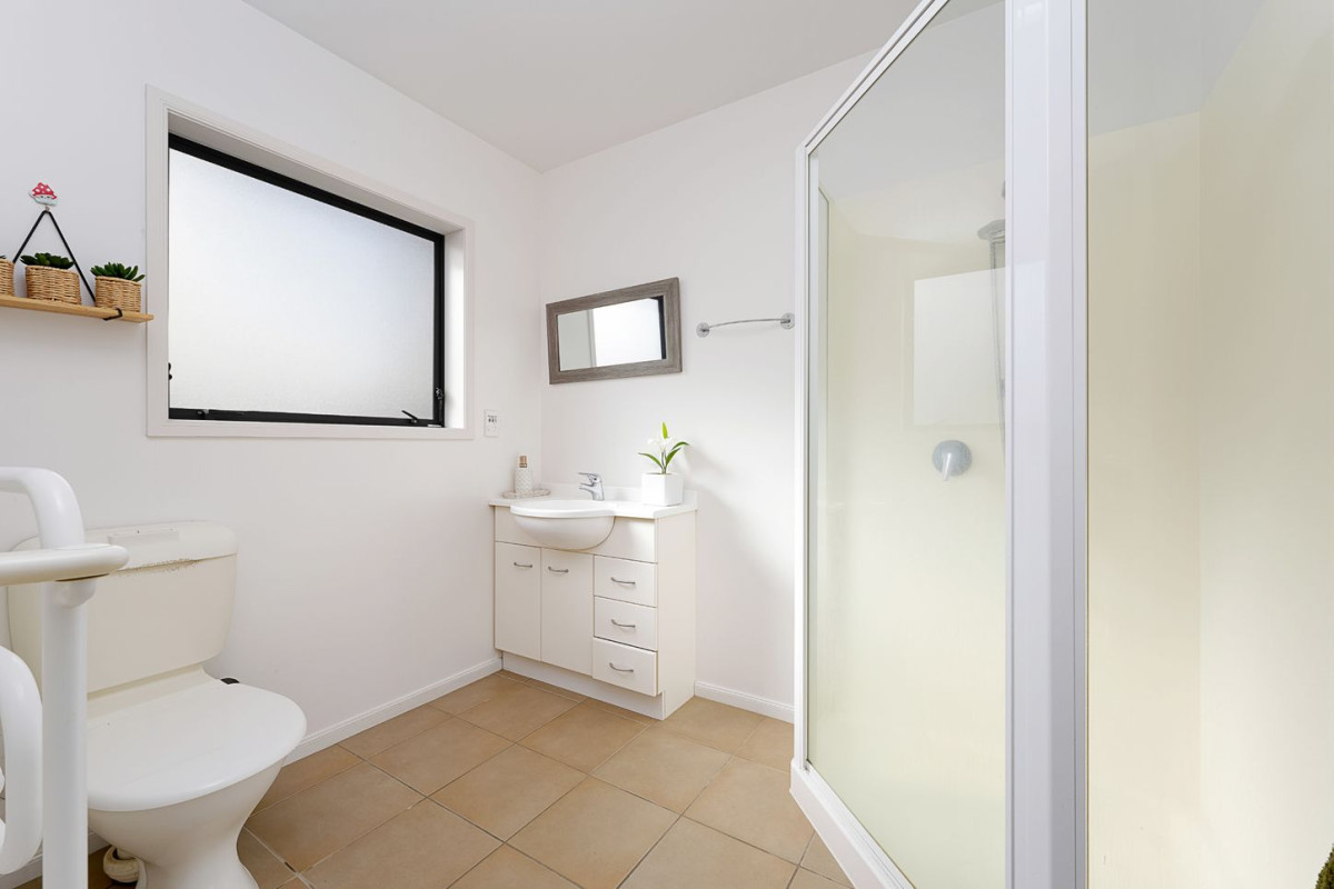 444m2 section, 150m2 Brick and tile 3 beds 2 baths house with double garage, 32 Munroe Road, Ranui, Auckland