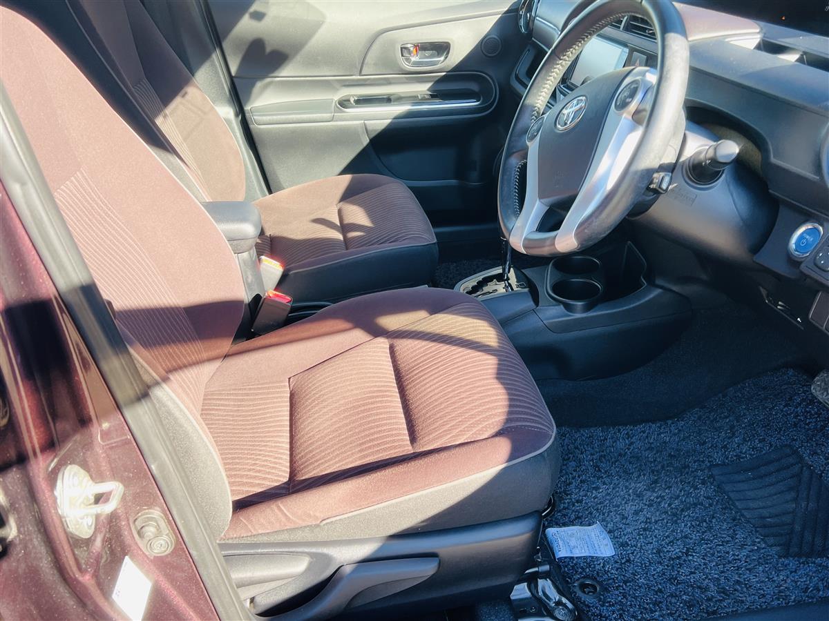 2015 Toyota Aqua G PUSH BUTTON START CRUISE CONTROL Hatchback Automatic, Purple, 5 seats, Hybrid, 1,500 cc, 55,080 km
