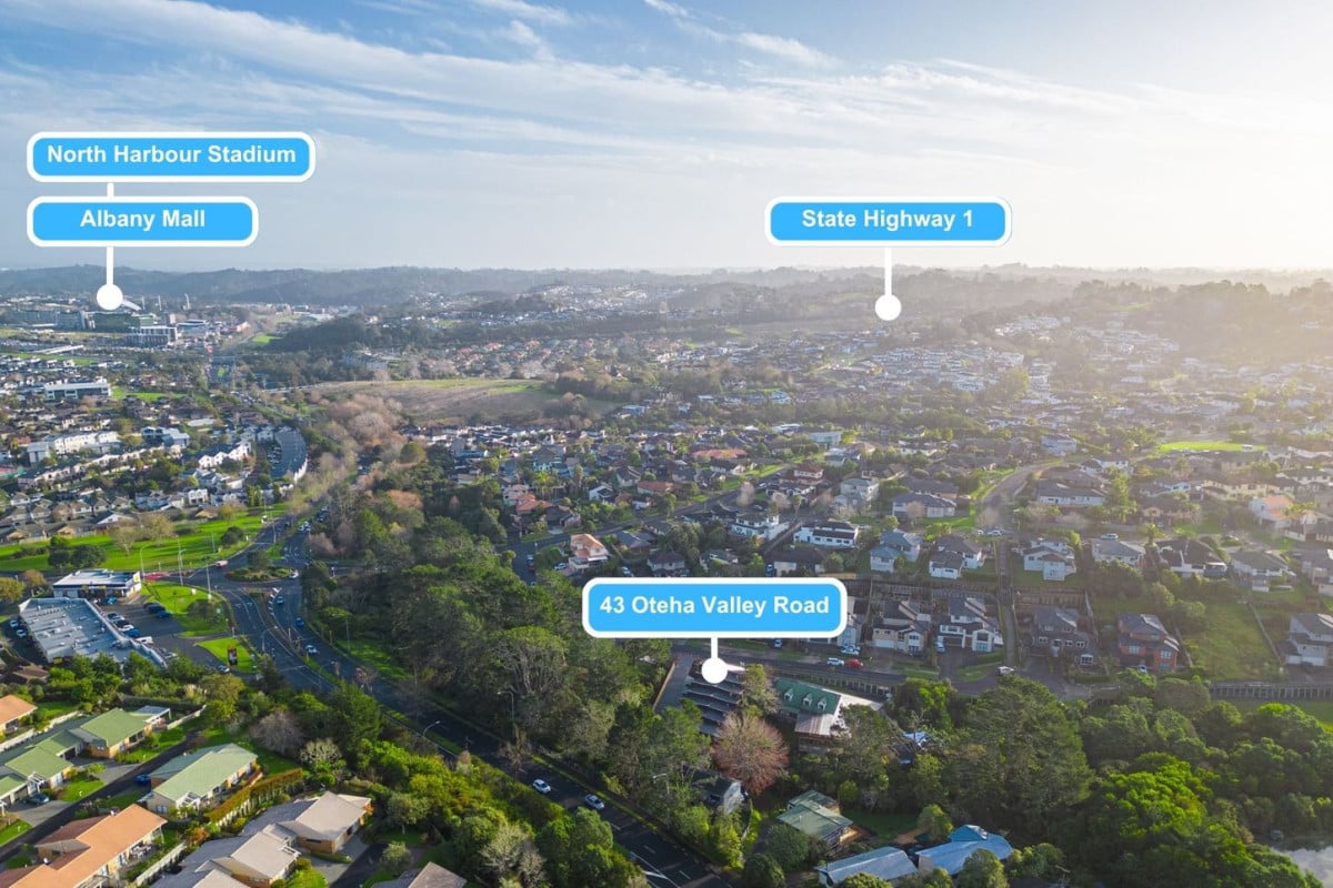 Price dropped to sell down the last 3 units, Brandnew freehold 3 beds 2.5 baths home with car park, No any Society cost, Under floor heating in both bathrooms, 7 Pharlap Drive, Northcross,, Auckland