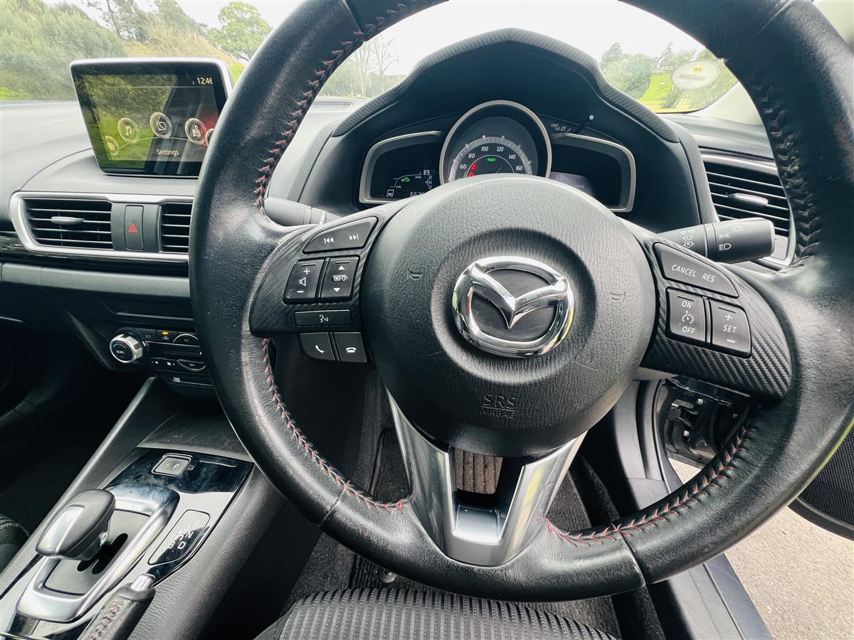 2015 Mazda Axela HYBRID CRUISE CONTROL Sedan Automatic, 5 seats, Grey, Petrol, 2,000 cc, 66,500 km