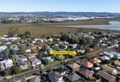 Standalone Brick and tile 2 beds 1 bath home with garage, 3/43 Alverston Street Waterview, Auckland