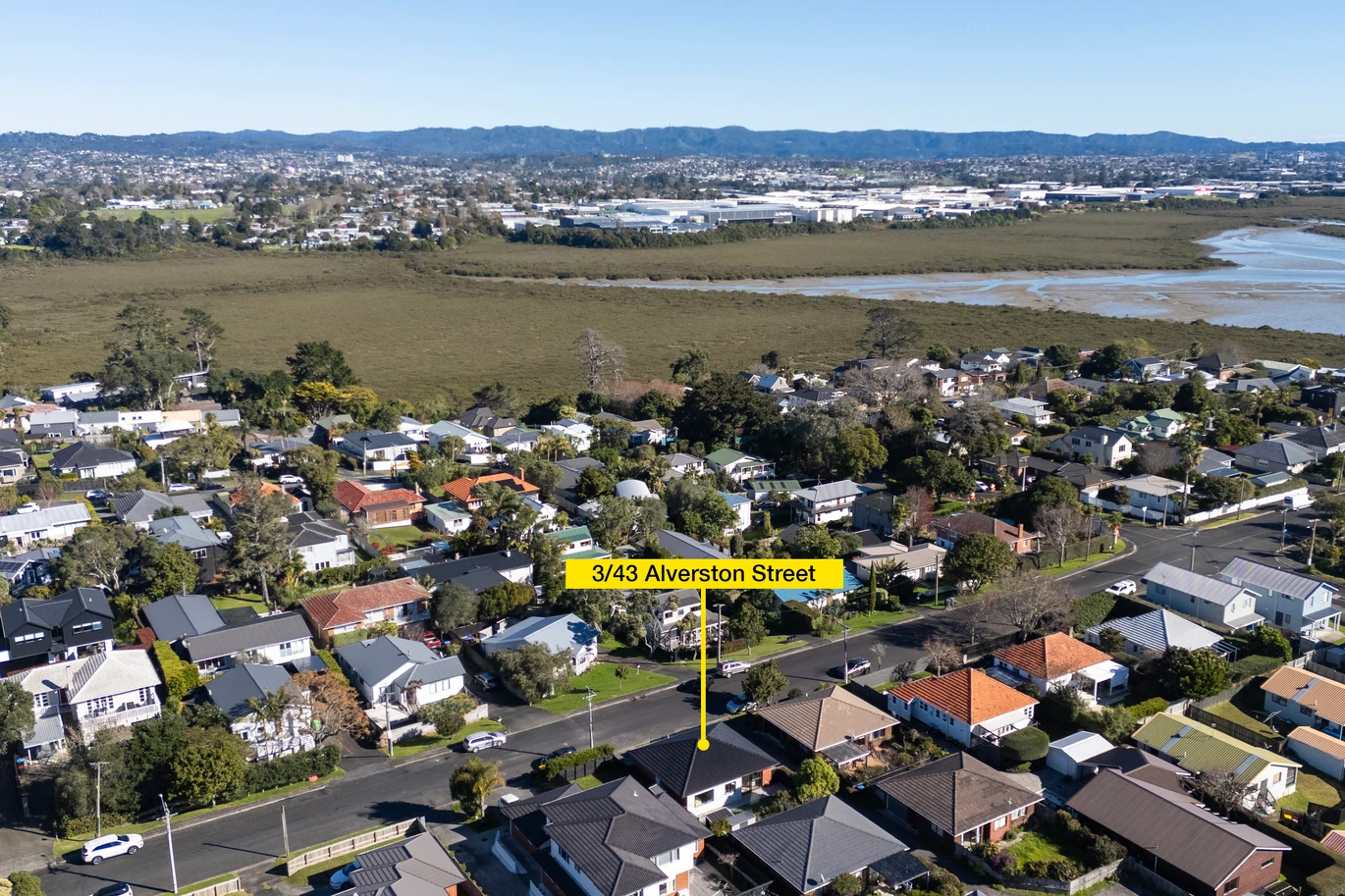 Standalone Brick and tile 2 beds 1 bath home with garage, 3/43 Alverston Street Waterview, Auckland