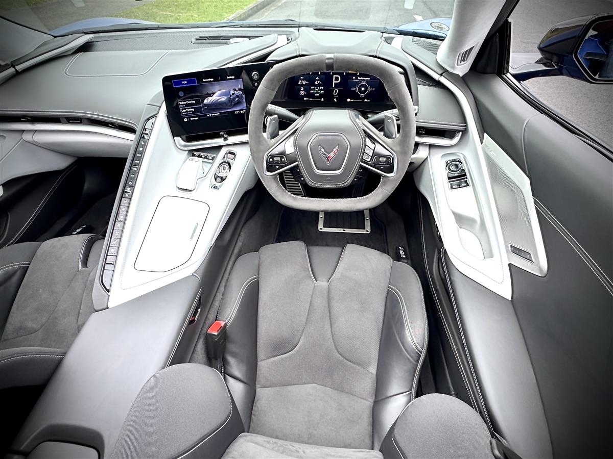 2022 Chevrolet Corvette 3LT Z51 Performance Pack V8 Convertible Automatic, 2 seats, Blue, Petrol, 6,200 cc, 4,500 km