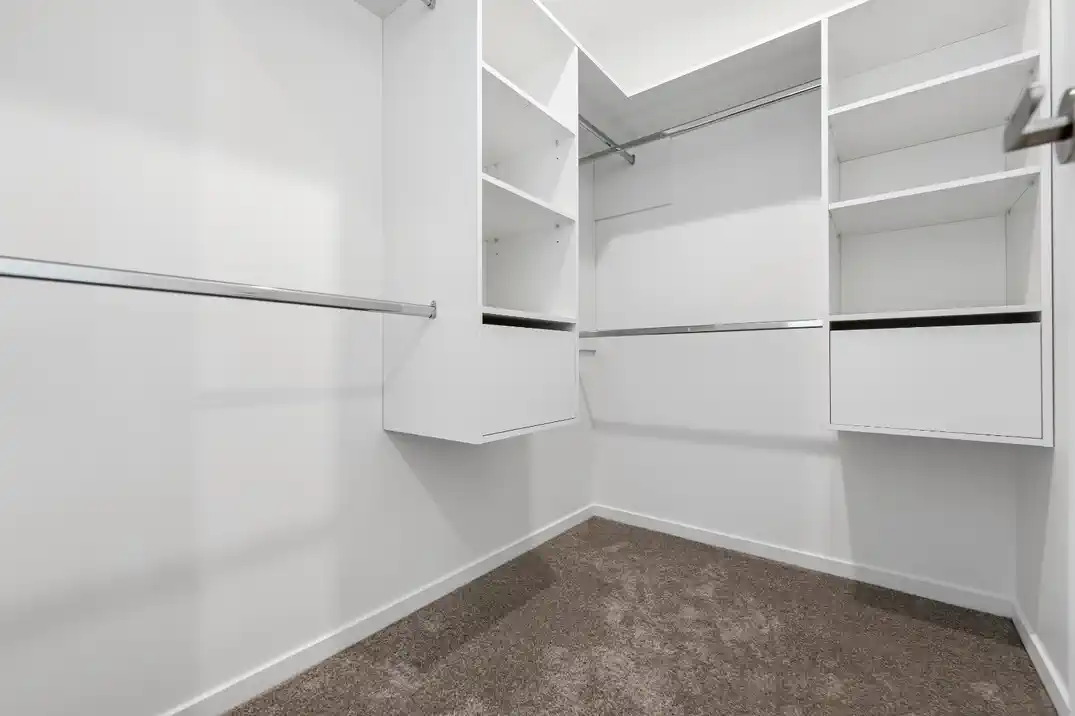 For rent, No pets, no smokers., 5 beds 3 baths house with garage, Available from 27th July, 1C Flamingo Court, Goodwood Heights, Auckland