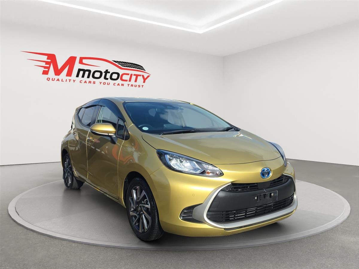 2022 Toyota Aqua Z, 360 Camera, Blind spot, Radar Cruise Hatchback Automatic, 1,500 cc, 58,995 km