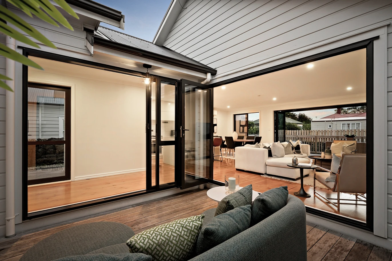 Double Grammar school zone (AGS/MAGS), 4 beds (1 ensuite) 2.5 baths house, character, comfort and convenience. 3 Leamington Road Mount Eden, Auckland
