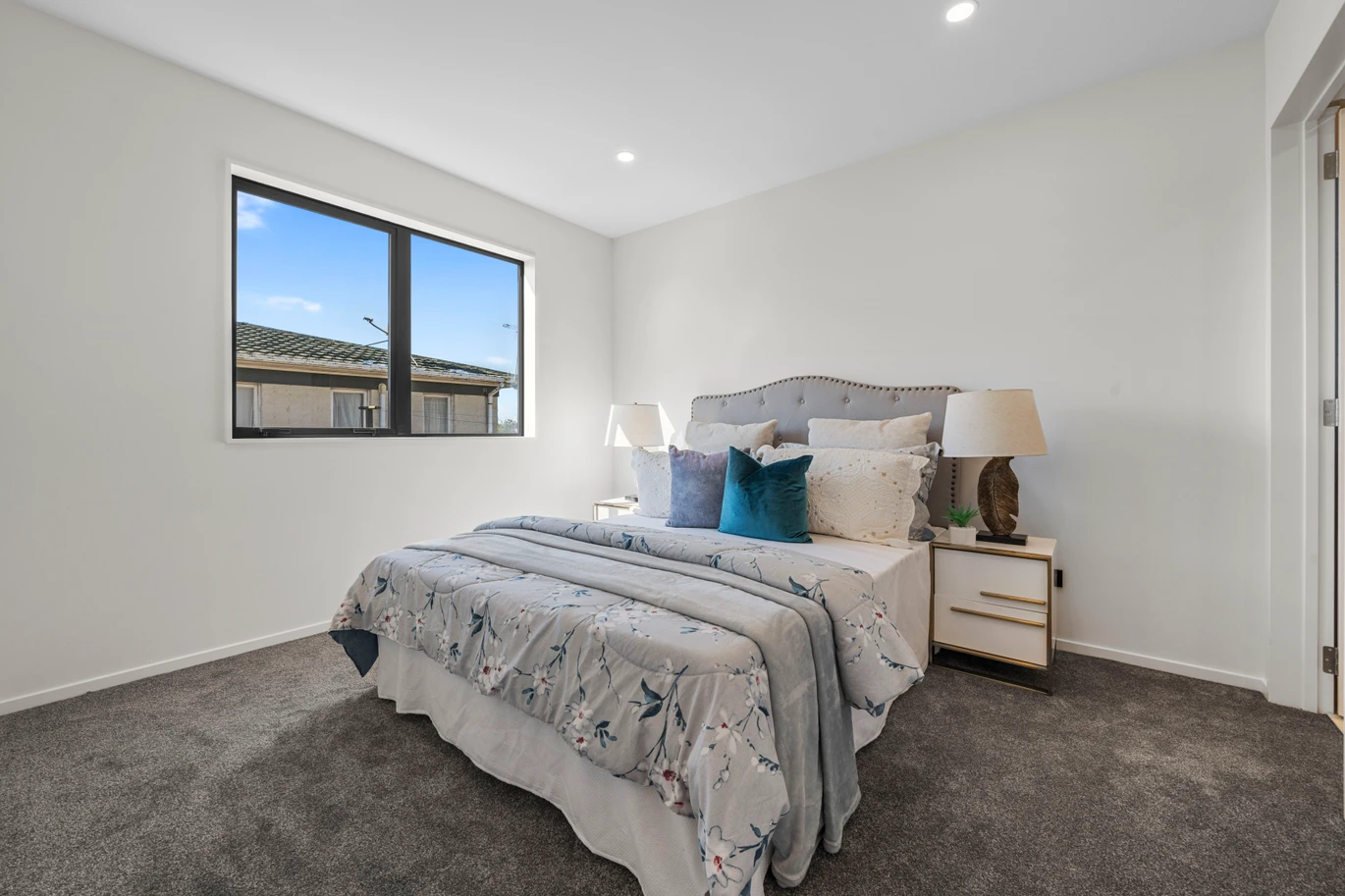 10 Years Stamford Building Warranty, Brandnew standalone 3 beds 2.5 baths home with garage, move-in ready, Lot 4/18 Bradbury Road Botany Downs, Auckland