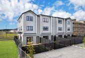 170m2 Brandnew 5 beds (2 ensuites) 3.5 baths home with 2 car parks, 174-180 Bremner Road, Karaka, Auckland