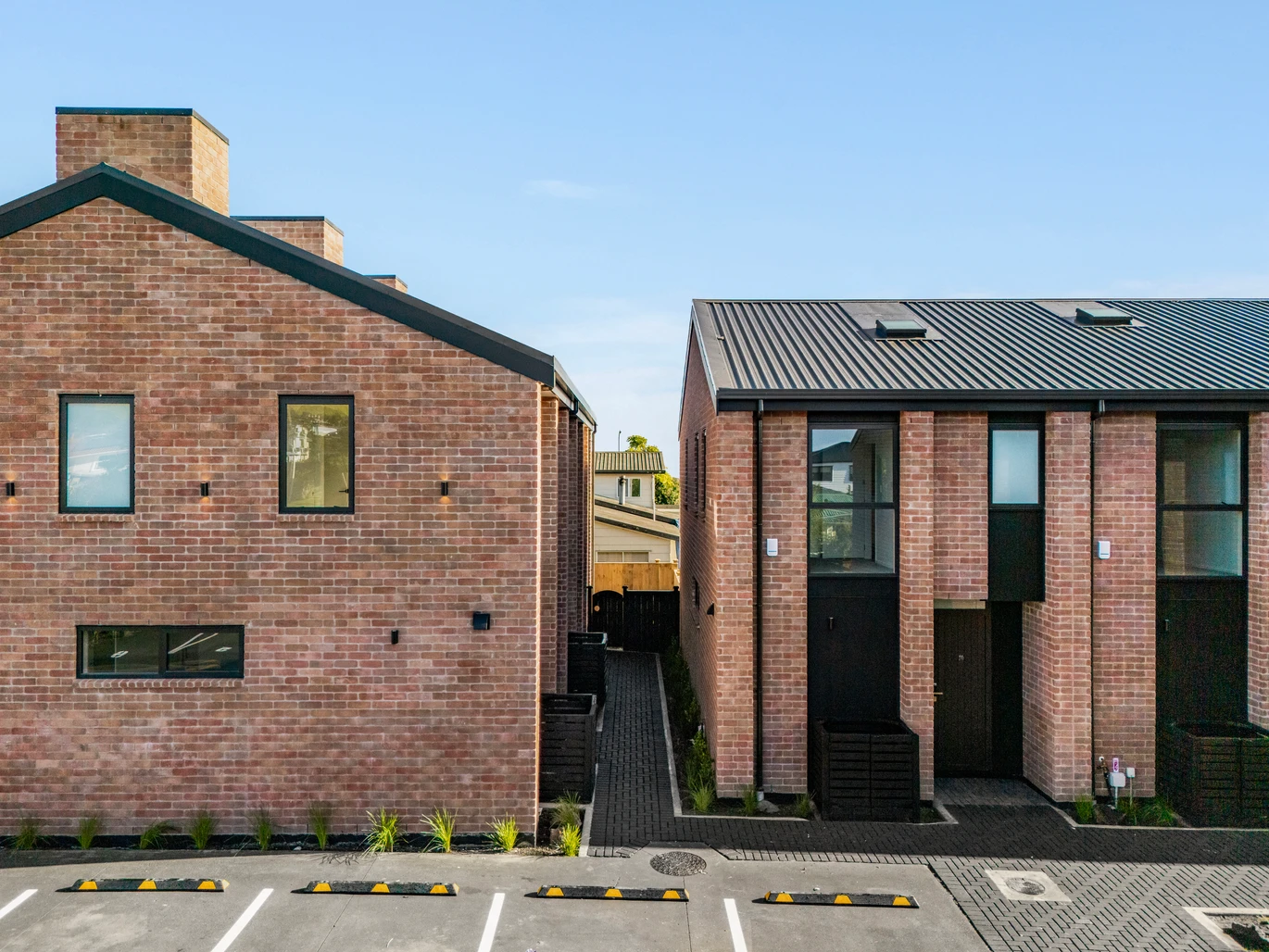 Brandnew Brick 3 beds or 4 beds 2 baths designer home with car park, titles issued, Lot 1-13/17&19 Matapouri Road Mangere Bridge, Auckland