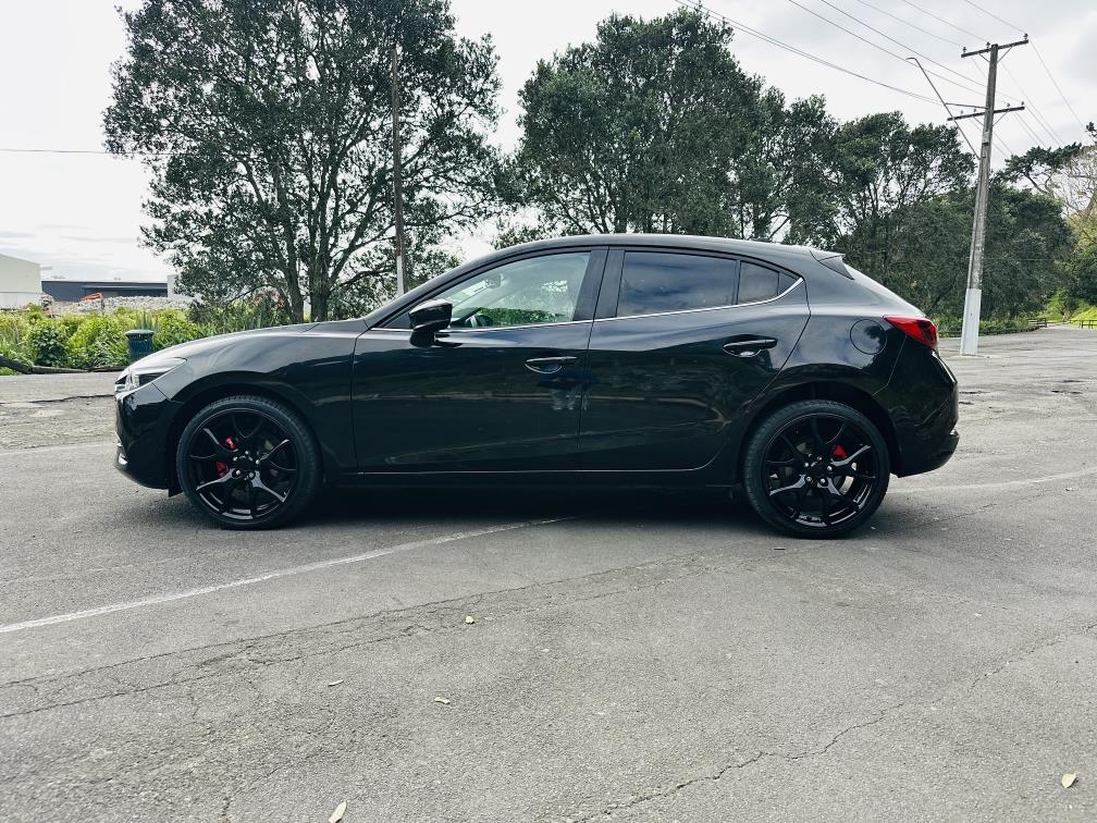 2017 Mazda Axela 15S SPORTS !! HIGH SPEC !! Hatchback Tiptronic, 5 seats, Black, New Import, Petrol, 1,500 cc, 55,127 km