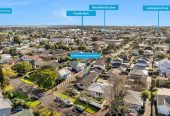 Owner downsizing, 2 beds 1 bath home with garage, 2/25 Kitchener Road, Sandringham, Auckland