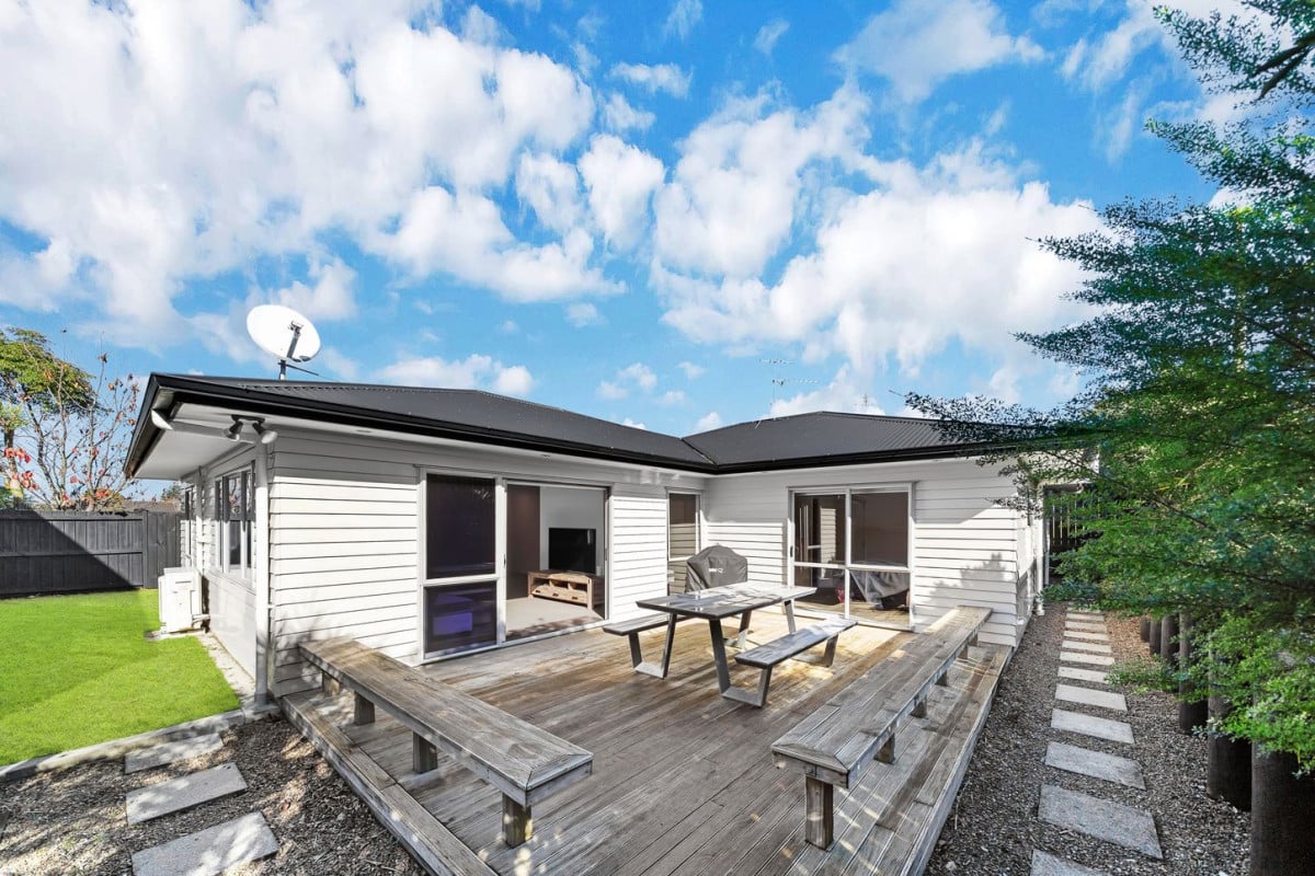 488m2 section, 136m2 Standalone 3 beds 2 baths house with garage, 24A Ingram Street, Papakura, Auckland