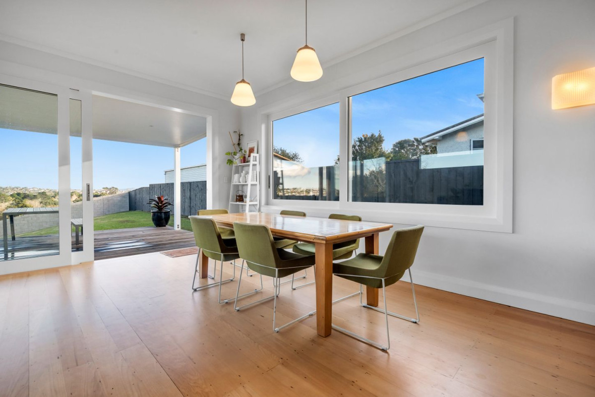 Owners Downsizing – Retirement Beckons, 522m2 section, Renovated 3 beds 2 baths house, 36 Old Mill Road, Grey Lynn, Auckland