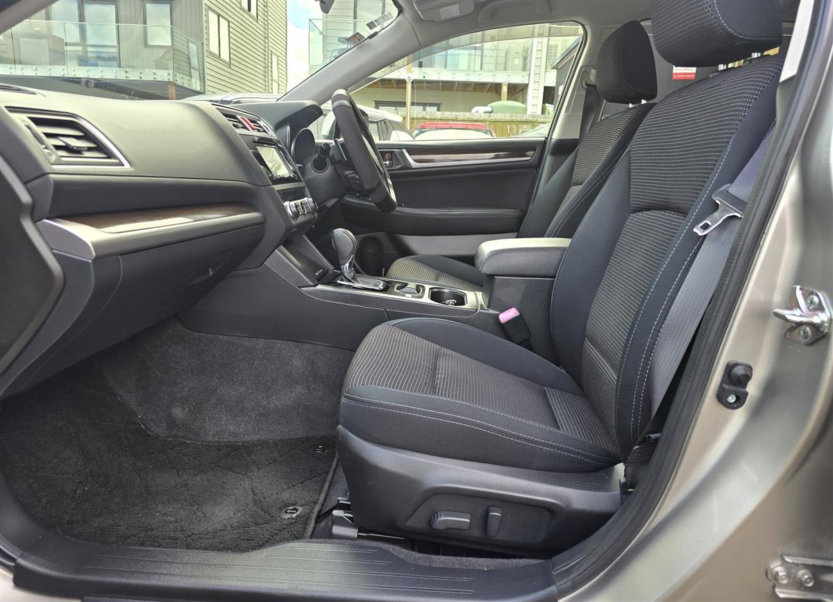 2015 Subaru Outback **Cruise Control**Electric & Heating Seats**Paddle Shifter Model** RV/SUV Automatic, Gold, 5 seats, Petrol, 2,498 cc, 93,594 km