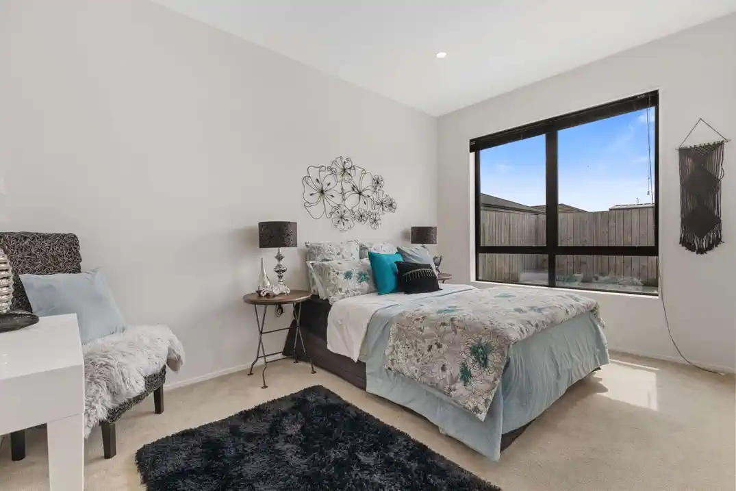 For rent. 3 beds 2 naths house with garage, Available from 24th July, 7 O Ruamano Crescent, Pukekohe, Auckland