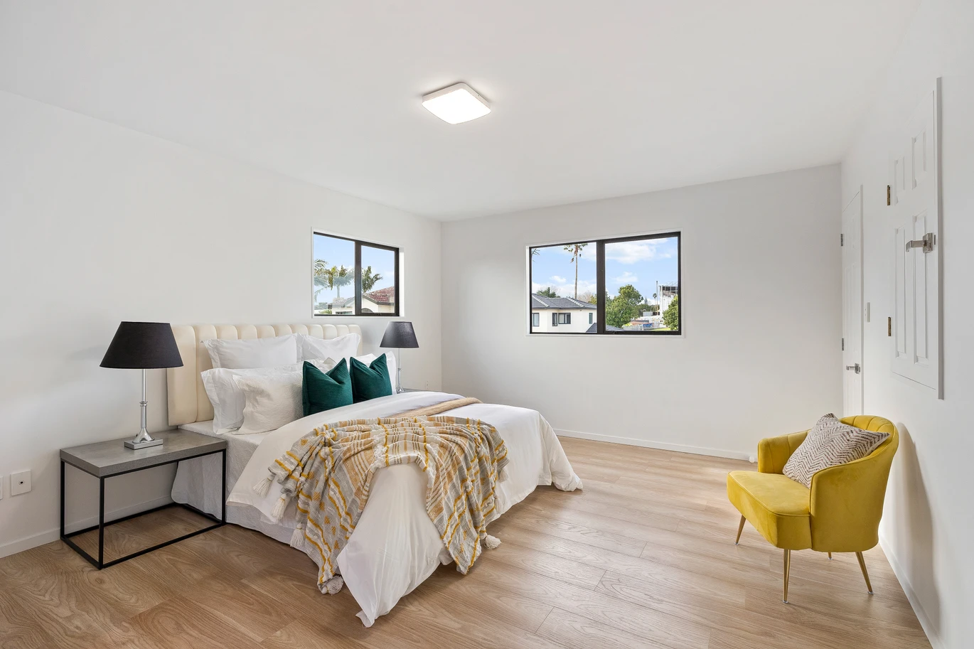 450m2 section, positioned right beside the legendary racecourse, 227m2 5 beds 3.5 baths (3 ensuites with one that doubles as both an ensuite and semi ensuite – see floorplan) with double garage, 58 Nacton Lane Avondale, Auckland