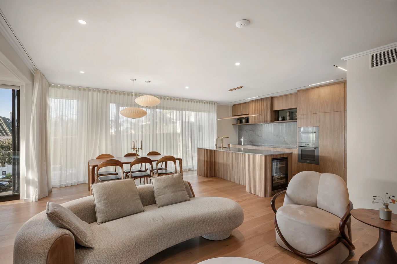 Pinnacle Bays Living | Zen, Water & Luxury, 374m2 Luxury 5 beds (5 ensuites) 5.5 baths house with double garage, swimming pool, and even a spectacular ‘sky lounge and office’ attic space, owners are onto new adventures and their instructions to sell are crystal clear, 2 Glen Atkinson Street St Heliers, Auckland