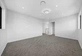 2 kitchens, 6 beds (2 ensuites) 4.5 baths house with garage and 1 bed granny, 65 Rashni Road Flat Bush, Auckland