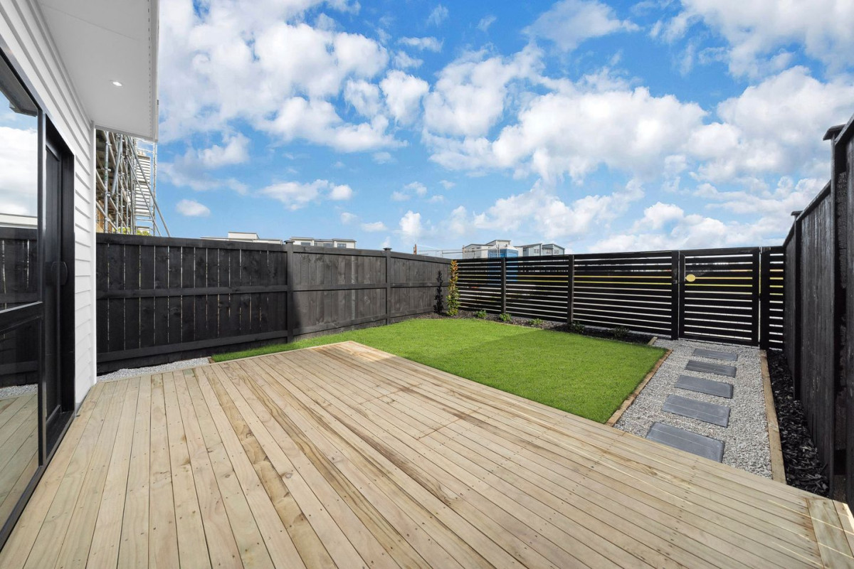 170m2 Brandnew 5 beds (2 ensuites) 3.5 baths home with 2 car parks, 174-180 Bremner Road, Karaka, Auckland