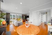 731m2 section, 3 beds 1 bath house with double garage, 5 Edgewood Way, Henderson, Auckland