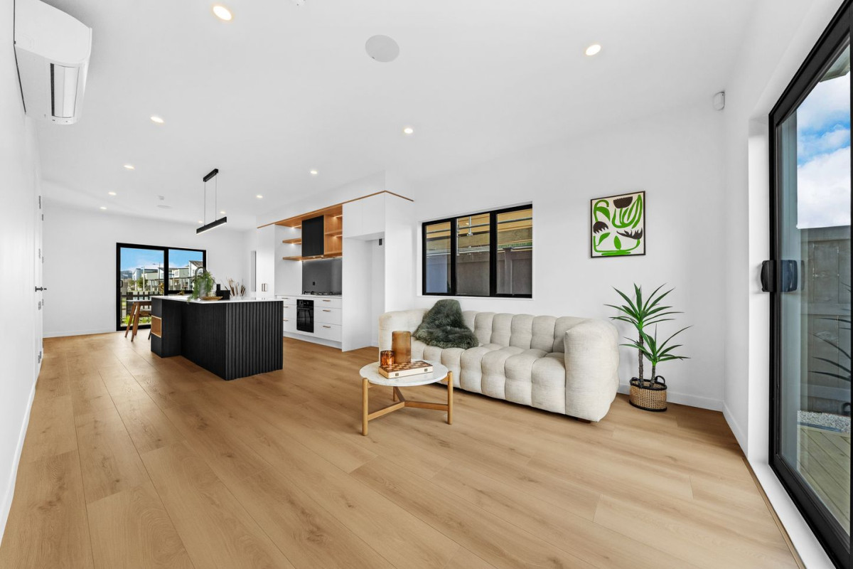 170m2 Brandnew 5 beds (2 ensuites) 3.5 baths home with 2 car parks, 174-180 Bremner Road, Karaka, Auckland