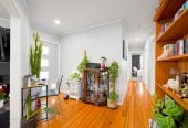 731m2 section, 3 beds 1 bath house with double garage, 5 Edgewood Way, Henderson, Auckland