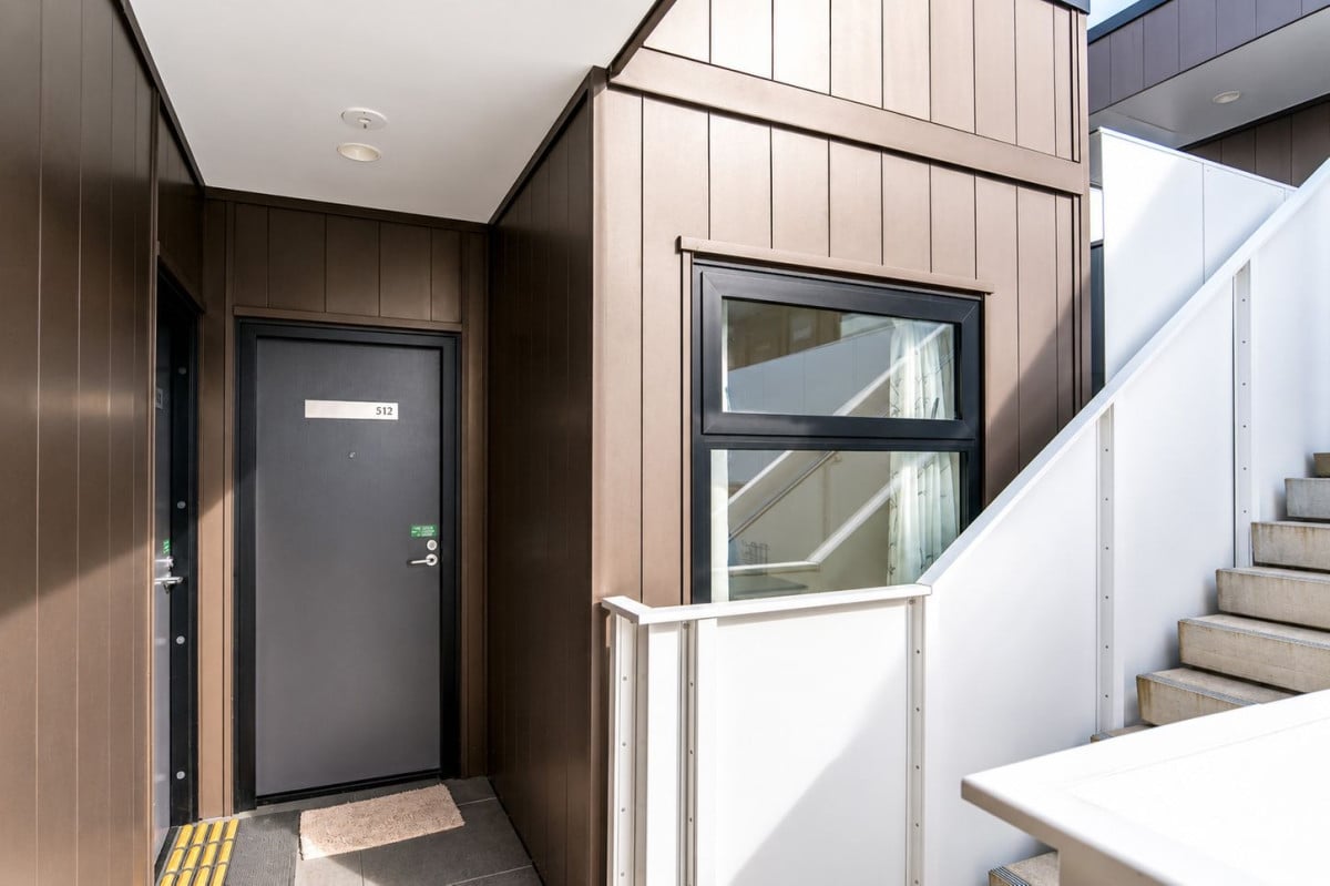Double grammar school zone ( Mt Albert Grammar and Epsom Girls Grammar), 57m2 Freehold 2 beds 1 bath apartment, 512/428 Dominion Road, Mount Eden, Auckland
