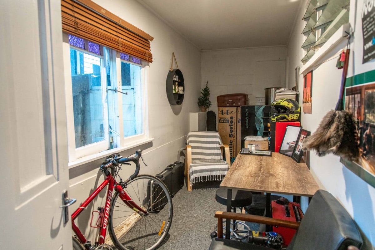 607m2 section, One Title. Four Flat (4 x 1bed 1 bath), currently rented, approximately $98,000 per annum in rental income, 5 Copeland Street, Eden Terrace, Auckland