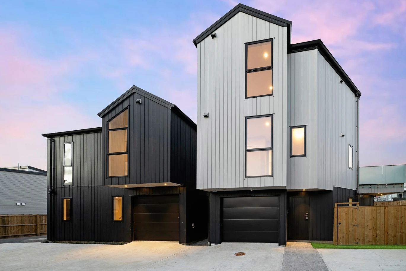 179m2 Brandnew standalone 4 beds (3 ensuites) 4 baths home with garage, 30B Tomintoul Place Highland Park, Auckland
