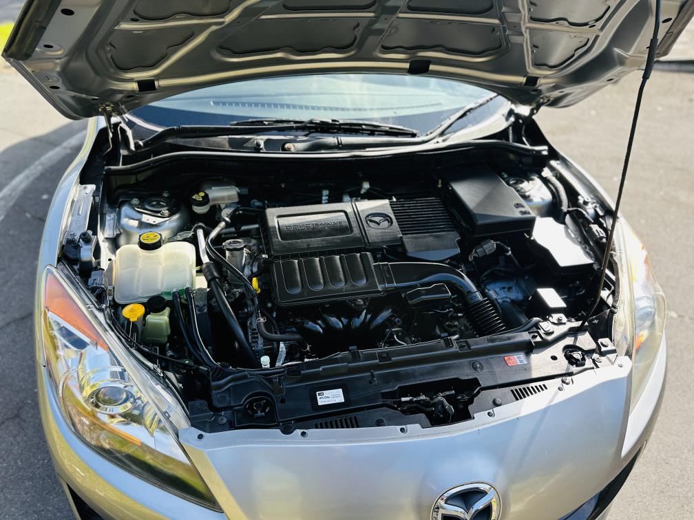 2012 Mazda Axela SPORTS !! STUNNING ALLOYS !! Hatchback Tiptronic, New Import, 1,500 cc, 11,287 km