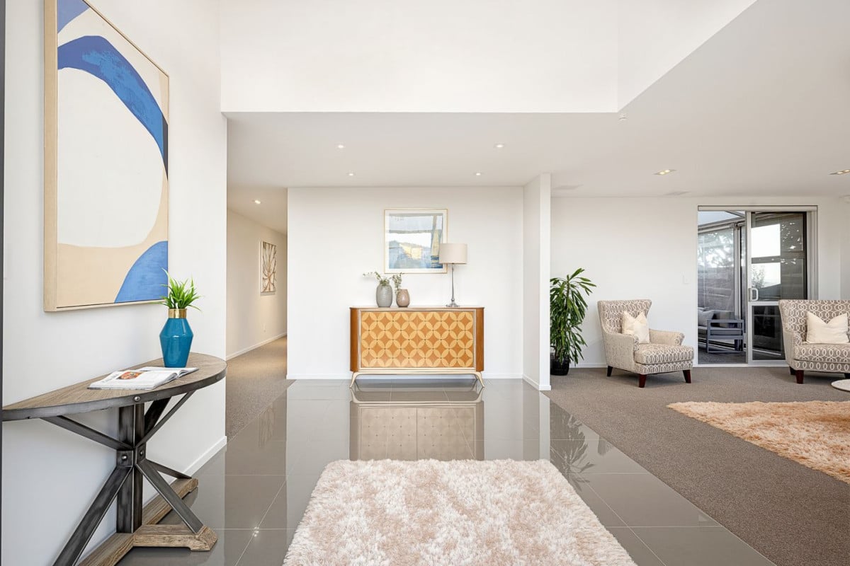 621m2 section, 2 kitchens, 334m2 5 beds ( 2 ensuites, Two additional semi-ensuite) 4 baths house with double garage, 2 ensuites ground floor, 9 Platinum Rise, Ranui, Auckland