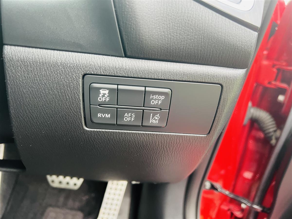 2015 Mazda Axela 2.0L SPORT RADAR CRUISE CONTROL HUB Hatchback Automatic, 5 seats, Petrol, 2,000 cc, 48,885 km