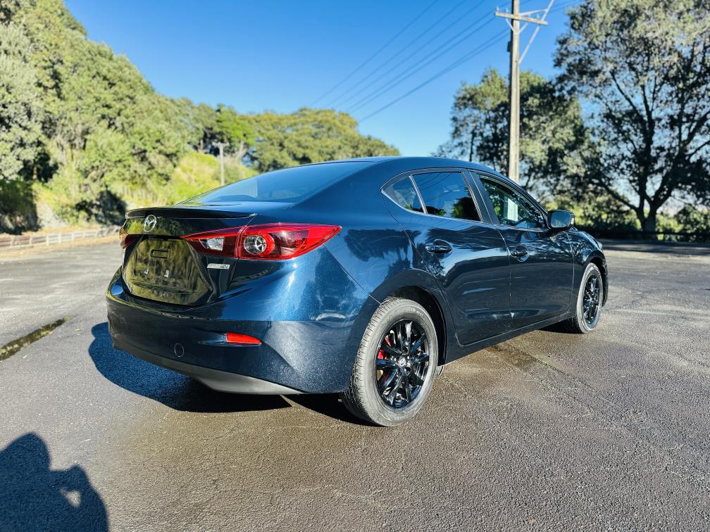 2013 Mazda Axela 20S L HYBRID SPORTS !! TOP SPEC !! Sedan Automatic, 5 seats, New Import, Hybrid, 2,000 cc, 82,347 km