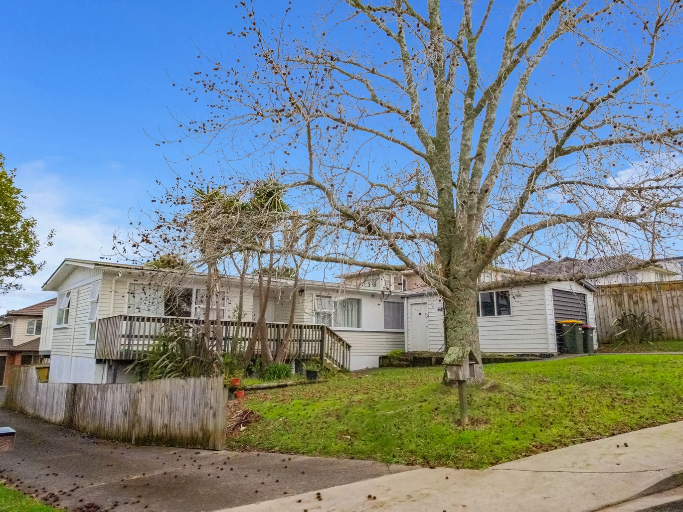 410m2 section, Affordable 3 beds 1 bath house with Separate garage, 13 Poto Street Te Atatu South,, Auckland