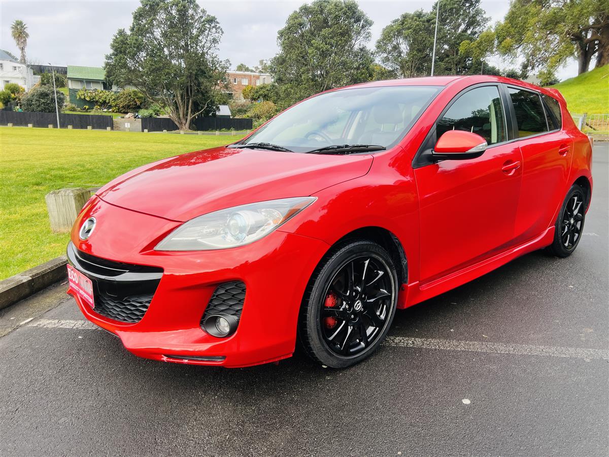 2012 Mazda Axela 2.0S LEATHER INTERIOR CRUISE CONTROL Hatchback Automatic. 5 seats, Petrol, 2,000 cc, 101,830 km
