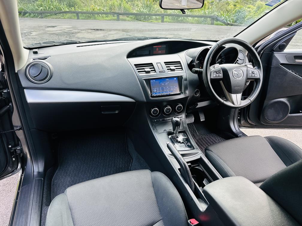2012 Mazda Axela 20S SPORTS !! SKYACTIVE ENGINE !! Hatchback Tiptronic, 5 seats, Grey, New Import, Petrol, 2,000 cc, 28,769 km