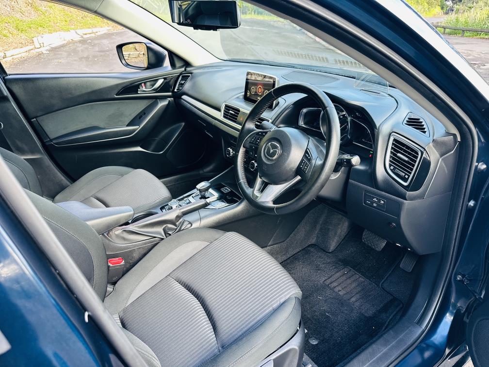 2014 Mazda Axela HYBRID !! HIGH SPEC !! Sedan Automatic, 5 seats, New Import, Petrol, Hybrid, 2,000 cc, 85,380 km