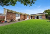 651m2 section, 200m2 Brick and tile 3 beds 2 baths house with double garage, 36 Frank Evans Place Henderson, Auckland
