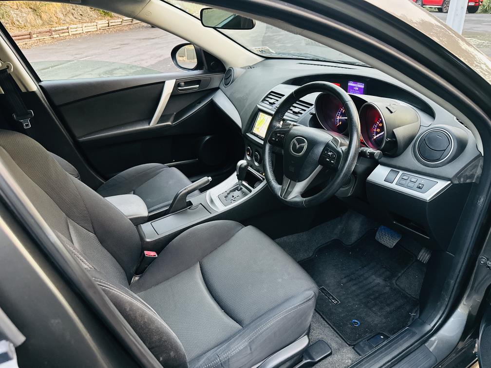 2009 Mazda Axela 20S SPORTS !! STUNNING ALLOYS !! Hatchback Tiptronic, 5 seats, Grey, New Import, Petrol, 2,000 cc, 104,955 km