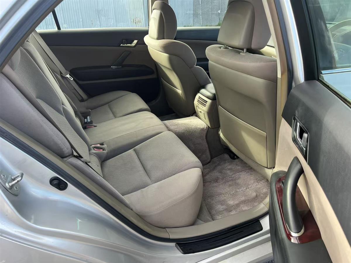 2005 Toyota 250G Sedan Automatic, 5 seats, Petrol, 2,490 cc, 90,427 km