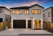 2 kitchens, 6 beds (2 ensuites) 4.5 baths house with garage and 1 bed granny, 65 Rashni Road Flat Bush, Auckland