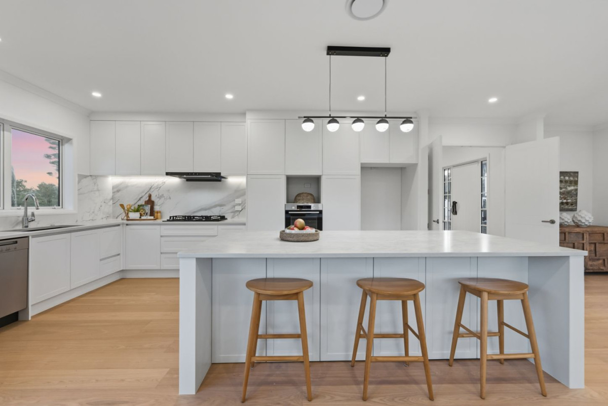 1210m2 section, Golf-side Family Haven, , 4 beds + study room 3.5 baths house with oversized garage, 5 Lucas Creek View Way, Albany, Auckland