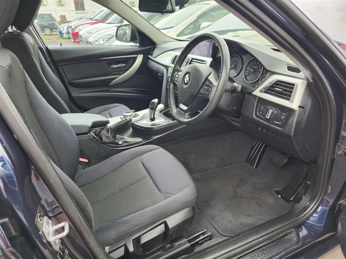 2014 BMW 320i Sedan Automatic, 5 seats, Blue, Petrol, 1,997 cc, 87,141 km