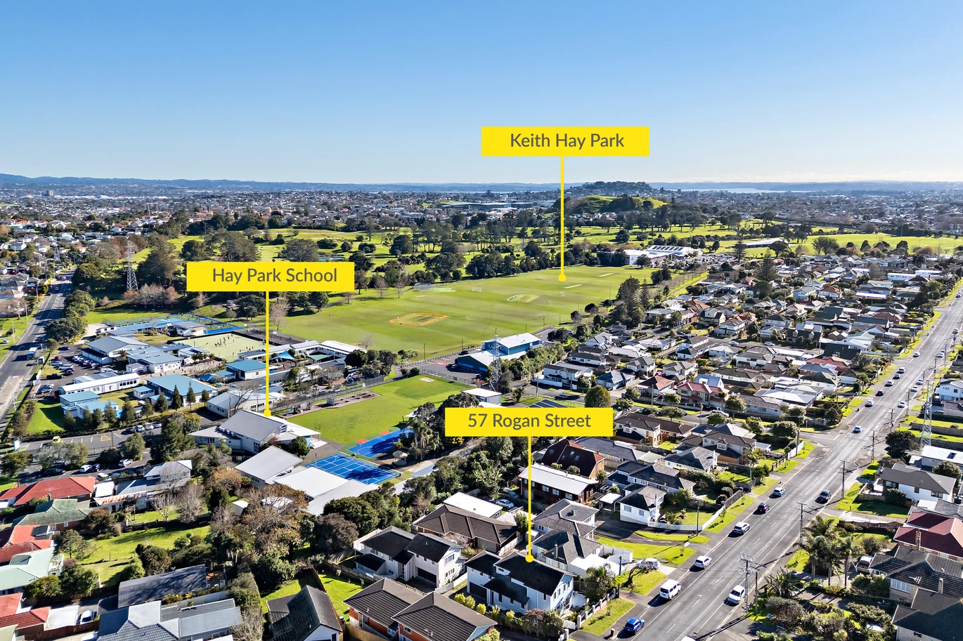 Mt Roskill Grammar School zone, First time on the market since new, 242m2 Standalone 5 beds + Study nook 3.5 baths house with double garage, 57 Rogan Street Hillsborough, Auckland