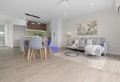 For rent, Pets by consent, No smokers, 4 beds 4 baths townhouse with garage, Available from 8th July, 1/18 Hutchinsons Road, Bucklands Beach, Auckland